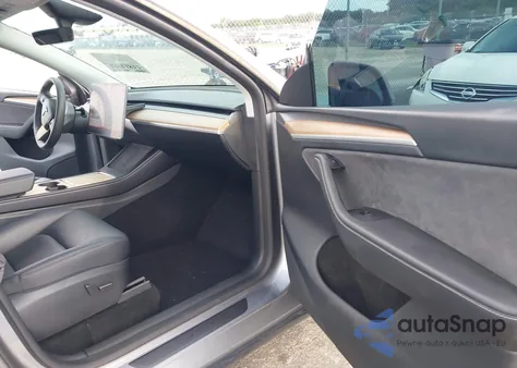 2025 Tesla Model Y Long Range Dual Motor All-Wheel Drive из США, поврежденный, VIN 7SAYGDEE7SA339224